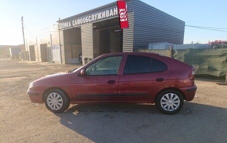 Renault Megane III рестайлинг, 2001 год, 160 000 рублей, 3 фотография