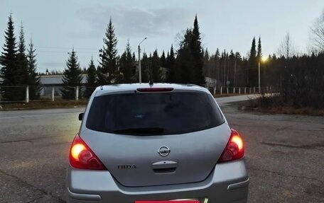 Nissan Tiida, 2011 год, 760 000 рублей, 2 фотография