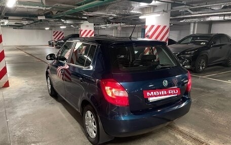 Skoda Fabia II, 2011 год, 680 000 рублей, 3 фотография
