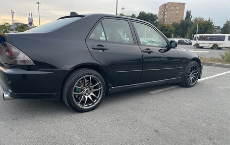 Lexus IS II рестайлинг 2, 1999 год, 499 000 рублей, 7 фотография