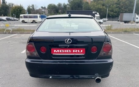 Lexus IS II рестайлинг 2, 1999 год, 499 000 рублей, 5 фотография