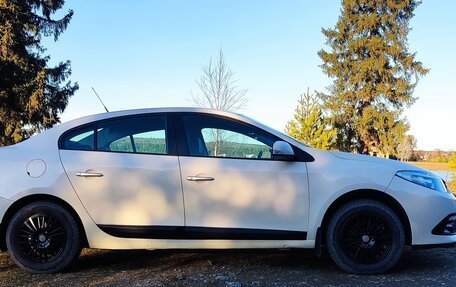 Renault Fluence I, 2013 год, 750 000 рублей, 2 фотография