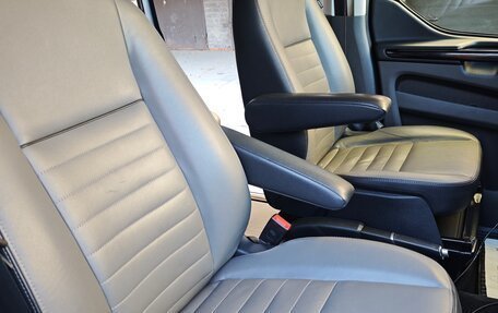 Ford Tourneo Custom I рестайлинг, 2021 год, 3 650 000 рублей, 10 фотография