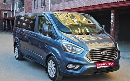 Ford Tourneo Custom I рестайлинг, 2021 год, 3 650 000 рублей, 2 фотография