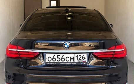 BMW 7 серия, 2018 год, 3 150 000 рублей, 3 фотография