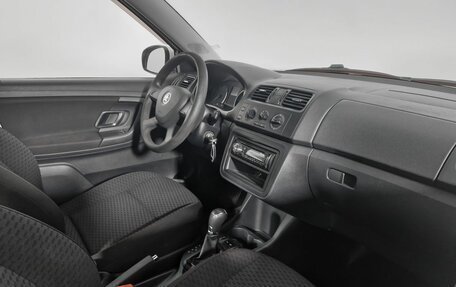 Skoda Fabia II, 2013 год, 799 000 рублей, 10 фотография