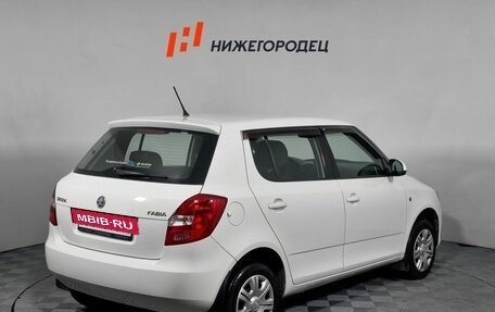 Skoda Fabia II, 2013 год, 799 000 рублей, 5 фотография
