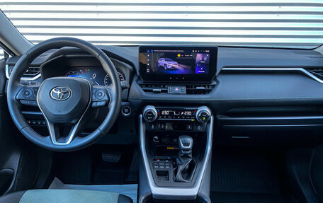 Toyota RAV4, 2025 год, 3 750 000 рублей, 8 фотография