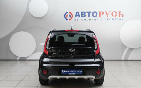 KIA Soul II рестайлинг, 2017 год, 1 748 000 рублей, 4 фотография