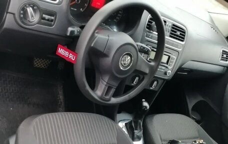 Volkswagen Polo VI (EU Market), 2011 год, 620 000 рублей, 4 фотография