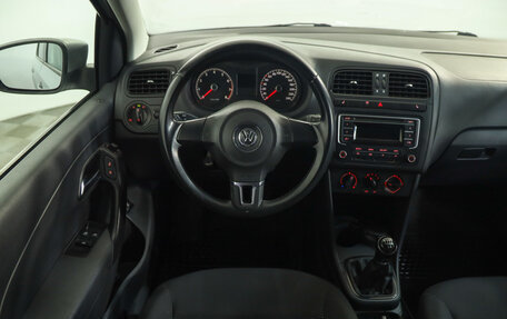 Volkswagen Polo VI (EU Market), 2014 год, 989 000 рублей, 11 фотография