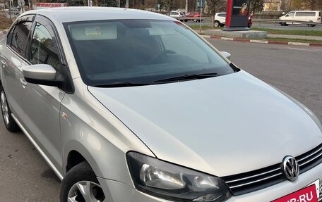 Volkswagen Polo VI (EU Market), 2011 год, 685 000 рублей, 3 фотография