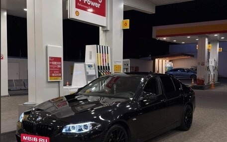 BMW 5 серия, 2013 год, 1 600 000 рублей, 4 фотография