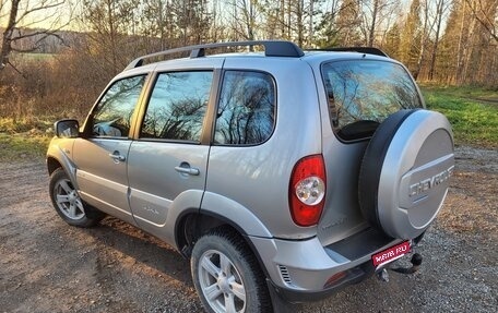 Chevrolet Niva I рестайлинг, 2014 год, 620 000 рублей, 5 фотография