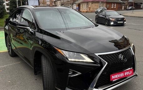 Lexus RX IV рестайлинг, 2019 год, 3 000 000 рублей, 3 фотография