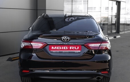 Toyota Camry, 2020 год, 2 998 000 рублей, 6 фотография