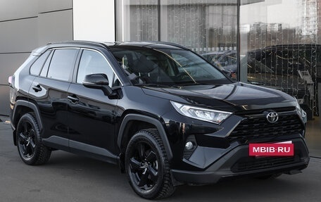 Toyota RAV4, 2021 год, 3 498 000 рублей, 3 фотография