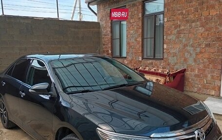 Toyota Camry, 2018 год, 2 200 000 рублей, 5 фотография
