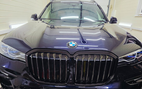 BMW X7, 2019 год, 9 000 000 рублей, 2 фотография