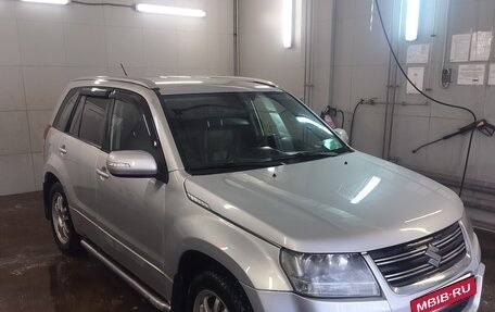 Suzuki Grand Vitara, 2011 год, 900 000 рублей, 3 фотография