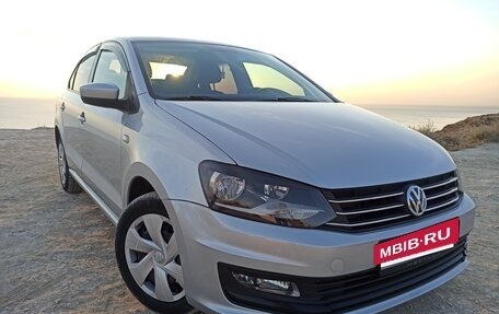 Volkswagen Polo VI (EU Market), 2016 год, 990 000 рублей, 3 фотография