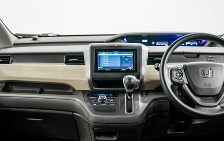Honda Freed II, 2019 год, 1 695 000 рублей, 12 фотография