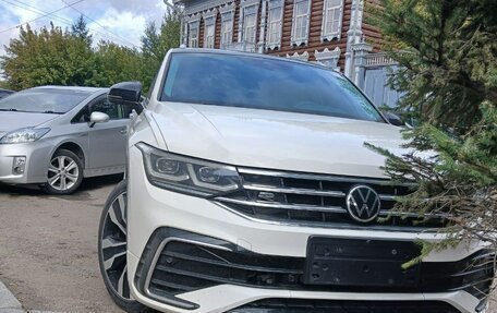 Volkswagen Tiguan II, 2020 год, 3 300 000 рублей, 4 фотография