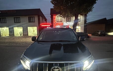 Toyota Land Cruiser Prado 150 рестайлинг, 2018 год, 4 700 000 рублей, 3 фотография