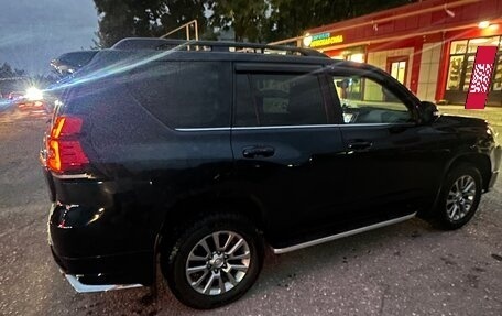 Toyota Land Cruiser Prado 150 рестайлинг, 2018 год, 4 700 000 рублей, 5 фотография