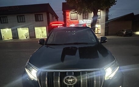 Toyota Land Cruiser Prado 150 рестайлинг, 2018 год, 4 700 000 рублей, 4 фотография