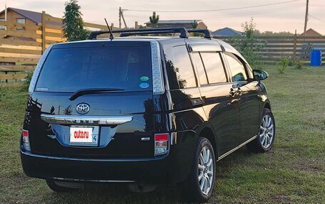 Toyota ISis I, 2014 год, 1 270 000 рублей, 4 фотография