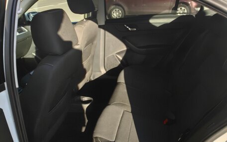 Skoda Rapid I, 2015 год, 1 300 000 рублей, 6 фотография