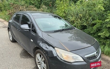 Opel Astra J, 2012 год, 500 000 рублей, 3 фотография