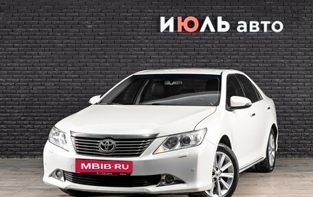 Toyota Camry, 2014 год, 1 840 000 рублей, 2 фотография