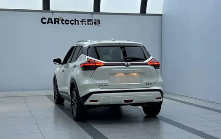 Nissan Kicks I, 2022 год, 1 400 000 рублей, 4 фотография