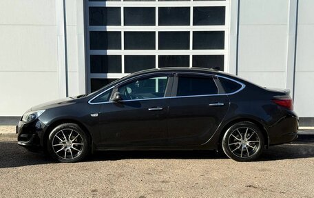 Opel Astra J, 2013 год, 790 000 рублей, 2 фотография