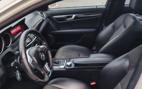 Mercedes-Benz C-Класс, 2011 год, 1 050 000 рублей, 2 фотография