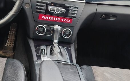 Mercedes-Benz C-Класс, 2011 год, 1 050 000 рублей, 5 фотография