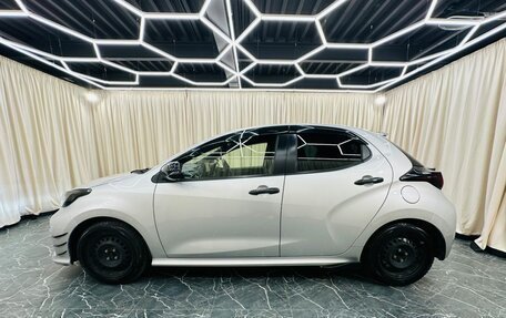 Toyota Yaris, 2020 год, 1 389 000 рублей, 3 фотография