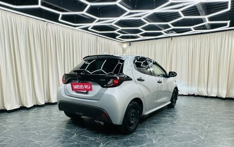 Toyota Yaris, 2020 год, 1 389 000 рублей, 6 фотография