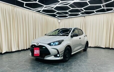 Toyota Yaris, 2020 год, 1 389 000 рублей, 2 фотография