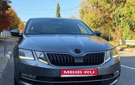 Skoda Octavia, 2017 год, 1 590 000 рублей, 2 фотография