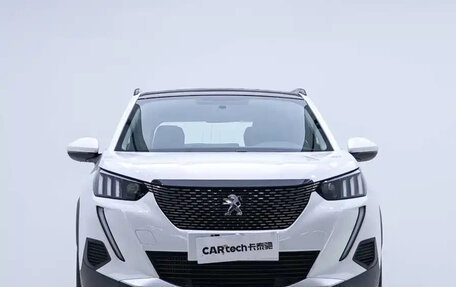 Peugeot 2008 II, 2022 год, 1 167 010 рублей, 2 фотография