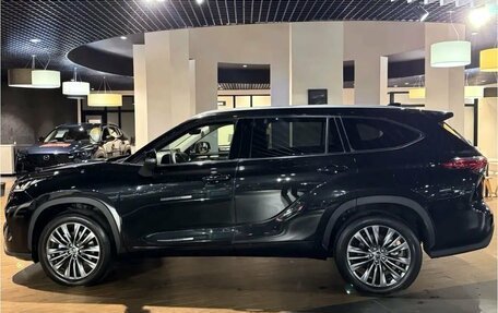 Toyota Highlander, 2026 год, 5 760 000 рублей, 4 фотография
