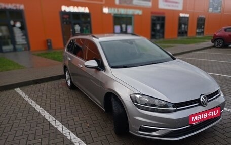 Volkswagen Golf VII рестайлинг, 2019 год, 1 750 000 рублей, 4 фотография