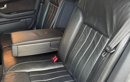 Audi A8, 2004 год, 700 000 рублей, 10 фотография