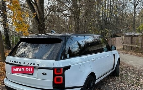 Land Rover Range Rover IV рестайлинг, 2018 год, 5 300 000 рублей, 4 фотография