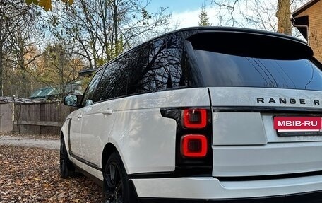 Land Rover Range Rover IV рестайлинг, 2018 год, 5 300 000 рублей, 7 фотография