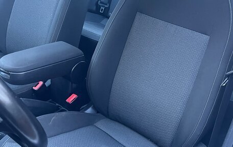 Volkswagen Polo VI (EU Market), 2018 год, 1 800 000 рублей, 12 фотография