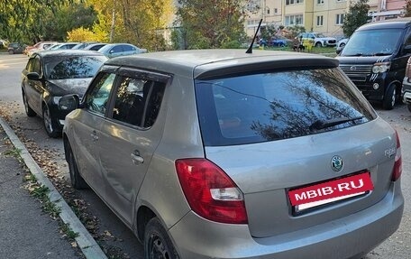 Skoda Fabia II, 2011 год, 410 000 рублей, 3 фотография